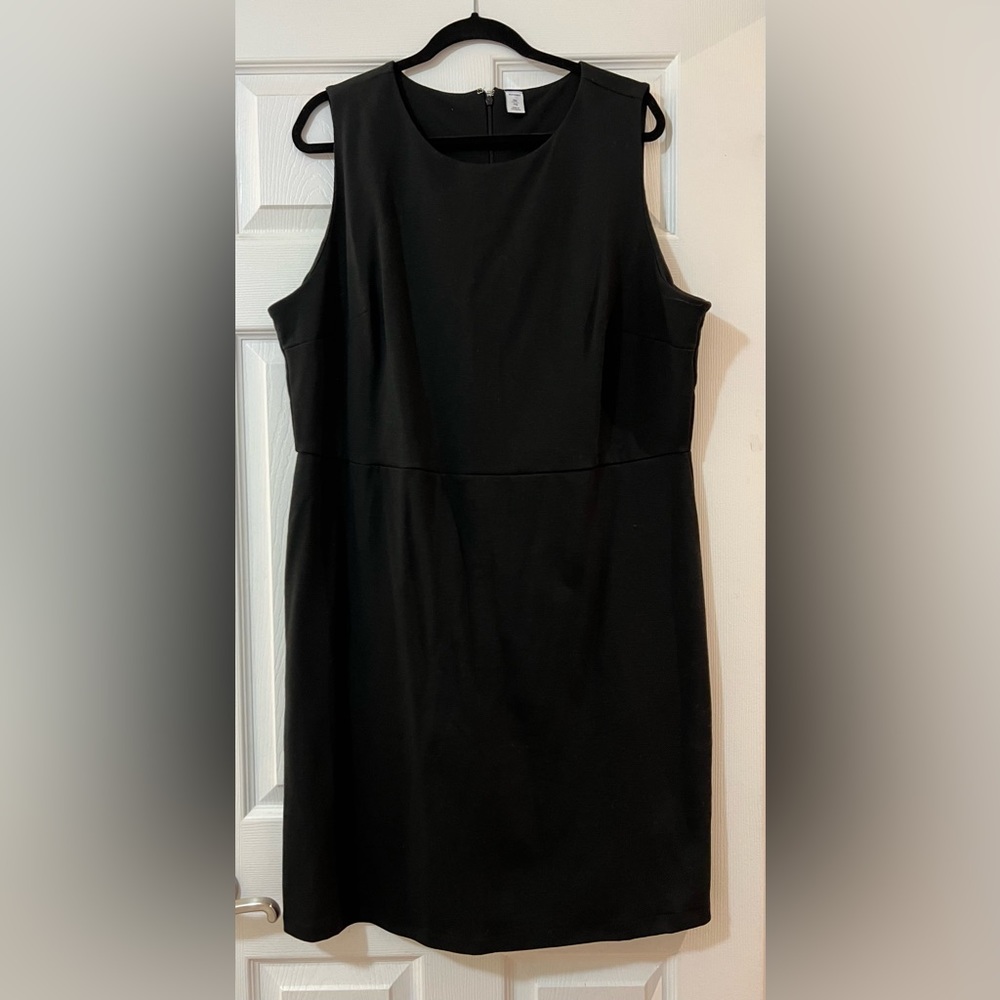 🌟NWOT! Black Dress